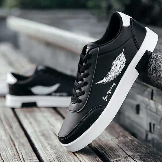 Spring Summer 2024 New Fashionable Korean Style Student White Shoes Men'S Low Top Breathable Lightweight Sports Shoes